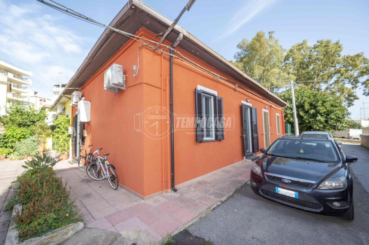 Casa Vacanza Mamma Maria Villa Messina Exterior foto